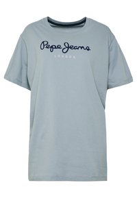 Lichtblauw T-shirt van katoen. Heeft korte mouwen en een ronde hals. Op de voorkant staat "Pepe Jeans LONDON" in donkerblauwe letters.
