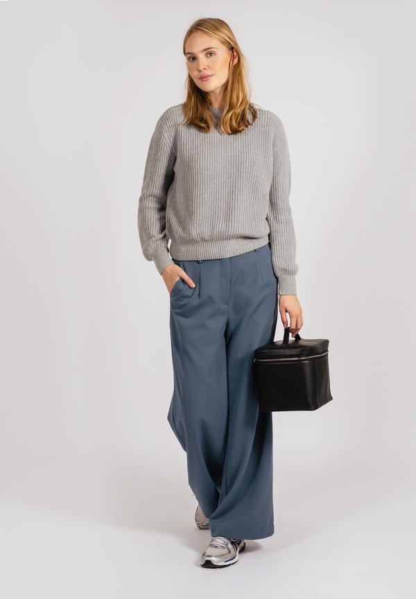 STILLBASIC BEAUTY BOX - Kosmetiktasche