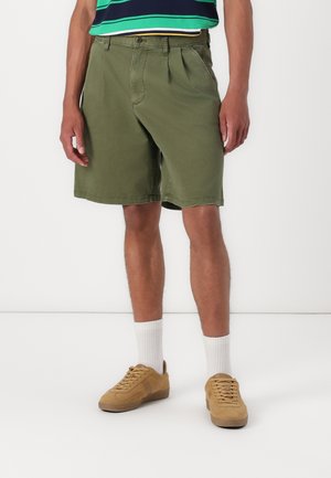 GAP Rövidnadrágok - dark olive