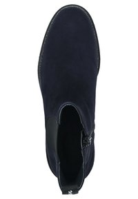 Stivale alla caviglia in suede blu navy con pannelli elastici laterali e chiusura con zip. Presenta una punta arrotondata e un interno testurizzato per il massimo comfort. Design con suola piatta.