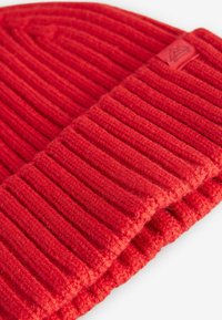 Next REGULAR FIT - Bonnet - red
