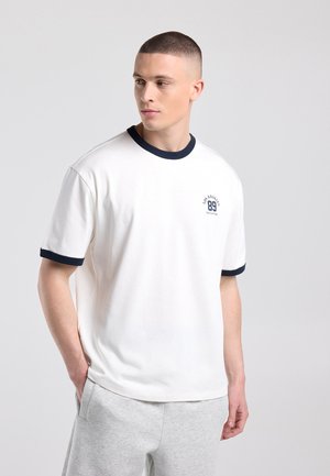 America Today, T-SHIRTS & TOPS - T-shirt print - off-white
