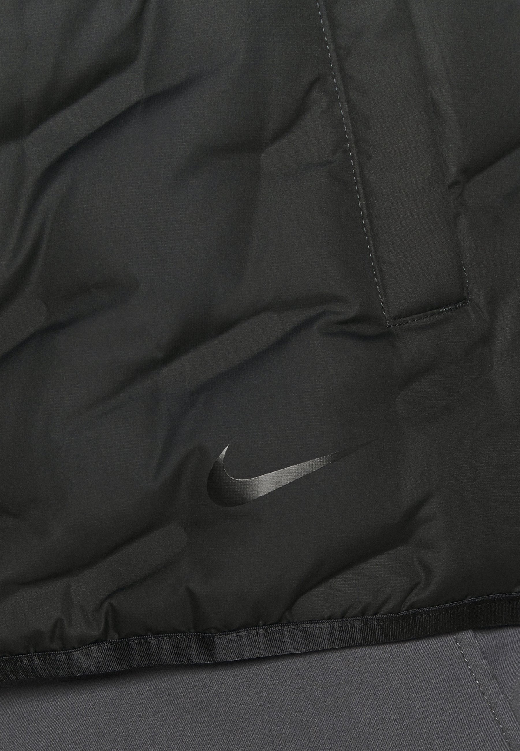 nike zip vest