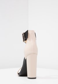 Missguided Sandaletter - nude