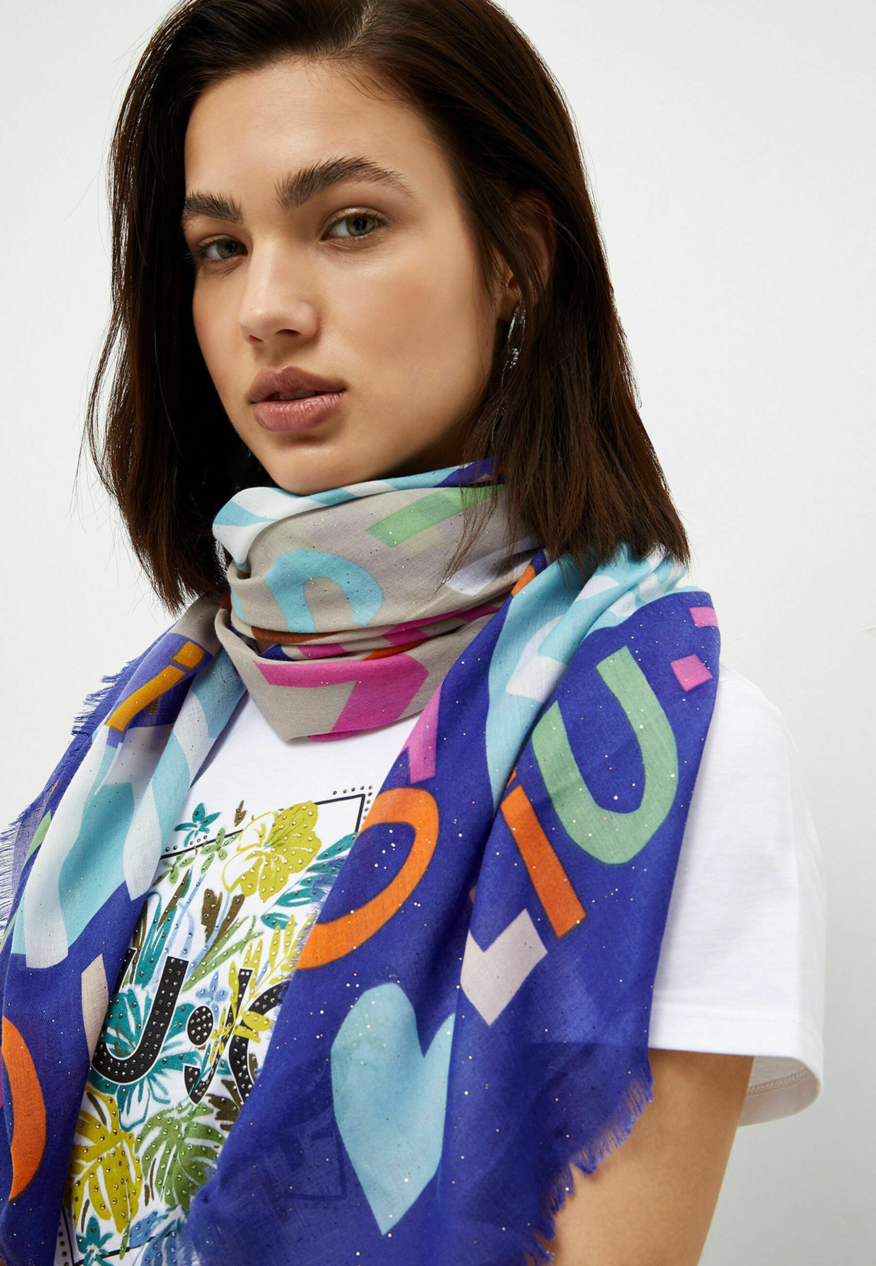 Sciarpa Foulard Borbonese 2021 Zalando Sciarpe E Foulard Borbonese