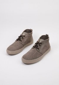 Natural World ALPE - Botines con cordones - brown