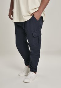 Urban Classics Kapsáče - dark blue
