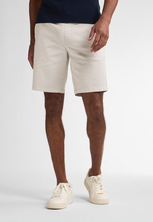 CHINO PARROT - Shorts - seashell