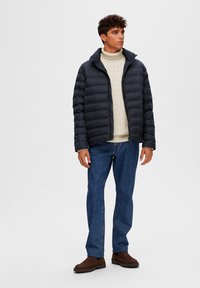 Selected Homme SLHBARRY QUILTED - Winterjas - sky captain