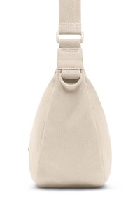 Borsa a tracolla beige di forma triangolare, realizzata in tessuto testurizzato. Presenta una tracolla regolabile e un accento in metallo circolare.