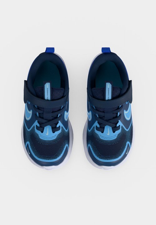 Nike COSMIC RUNNER UNISEX - Road running shoes - midnight navy/glacier blue/racer blue/football blue — foto 5