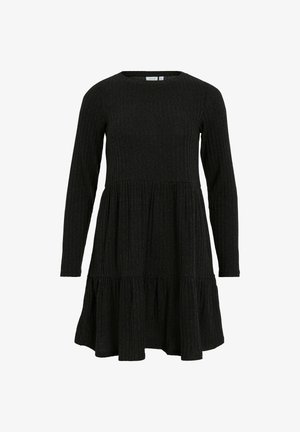 Mustmust pikkade varrukatega kleit ribatatud kangast, ümmarguse kaelusega ja kihilise, laiendatud seelikuosaga.