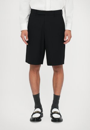 LIAM - Pantaloni scurți - black