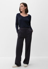 s.Oliver LONGSLEEVE MET SLUBSTRUCTUUR - Langarmshirt - navy