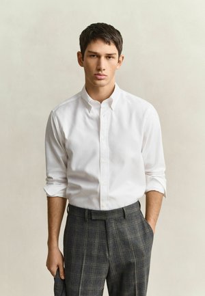 GANT, GANT TWILL DRESS SHIRT - Hemd - white