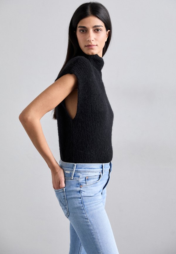 LIL MID RISE DAZZLER FRAY - Slim fit jeans2