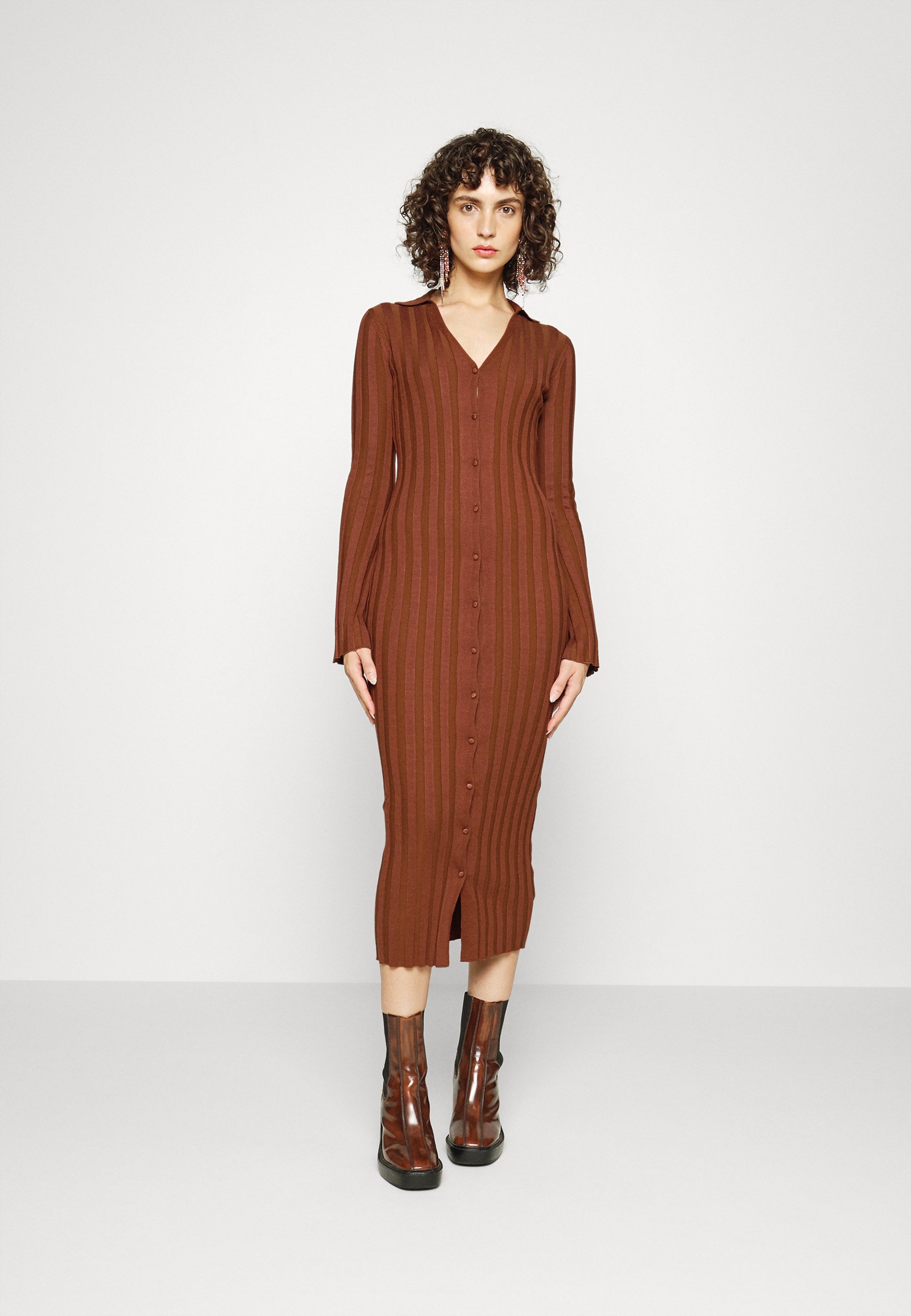 Missguided Tall V NECK COLLARED DRESS - Gebreide jurk - mocha/lichtbruin -  Zalando.nl