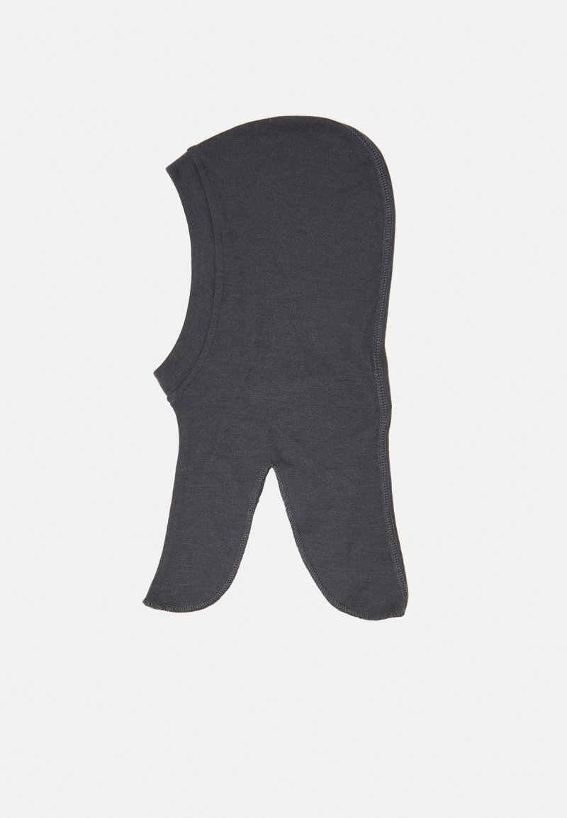 Balaclava di un grigio scuro realizzata in tessuto morbido e elastico. Presenta una copertura completa per la testa con aperture per il viso, progettata per garantire calore e comfort.