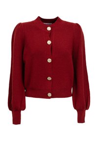Rode gebreide cardigan met een ronde halslijn, pofmouwen en zes decoratieve houten knopen aan de voorkant. Zachte textuur en fitted onderkant.