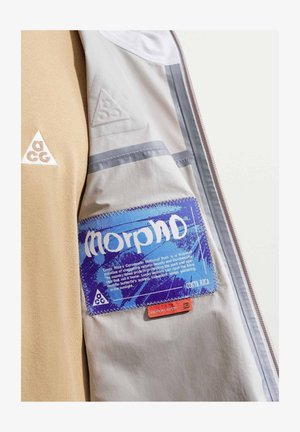 Nike Sportswear, NIKE SPORTSWEAR MEN'S STORM-FIT ADV RAIN JACKET ACG 'MORPHO' - Outdoorjakke - photon dust college grey summit white