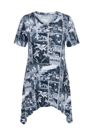 Lyhythihainen tunika epäsymmetrisellä helmalla, jossa on mustavalkoinen trooppinen ja kylämaisemaprintti kauttaaltaan.