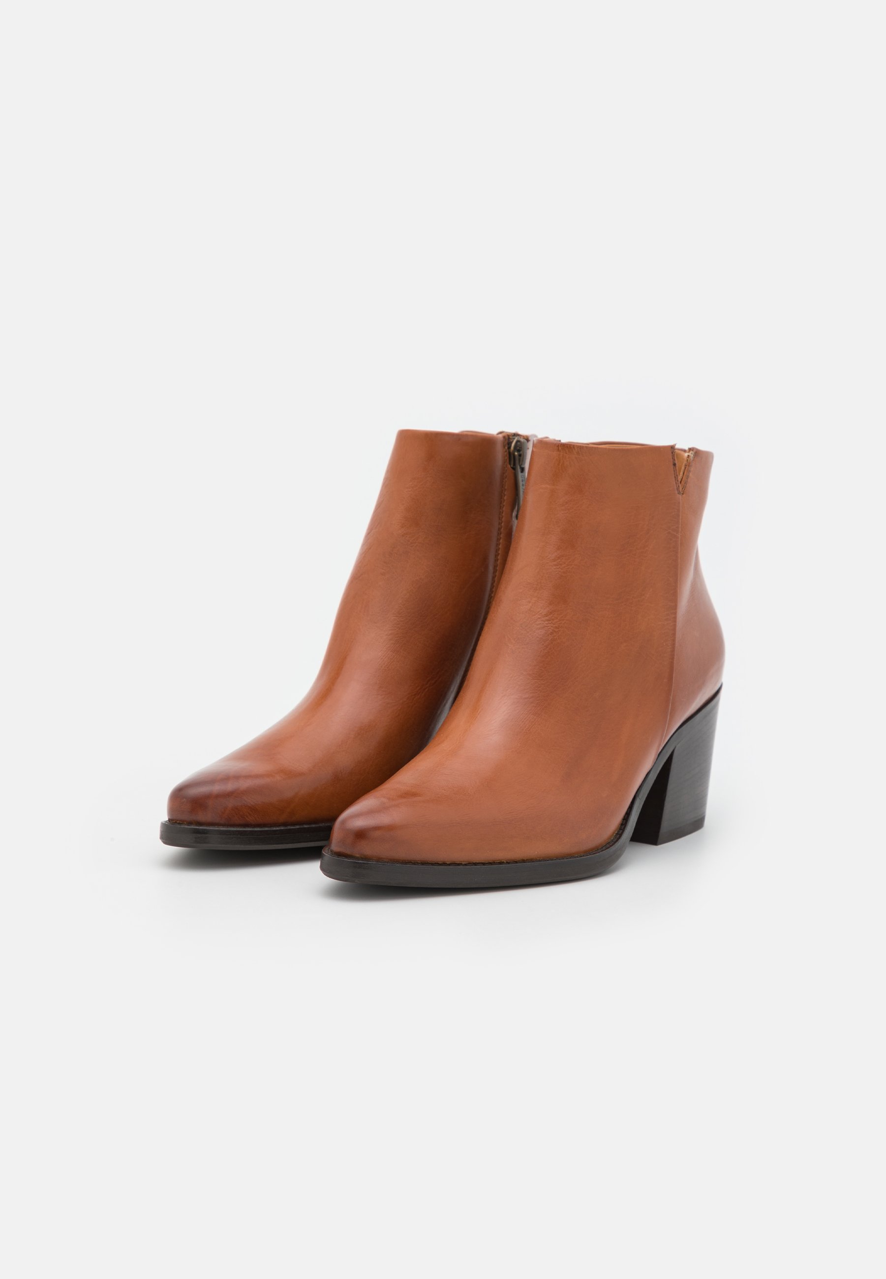Paul Green Korte laarzen - brown/zwart - Zalando.nl