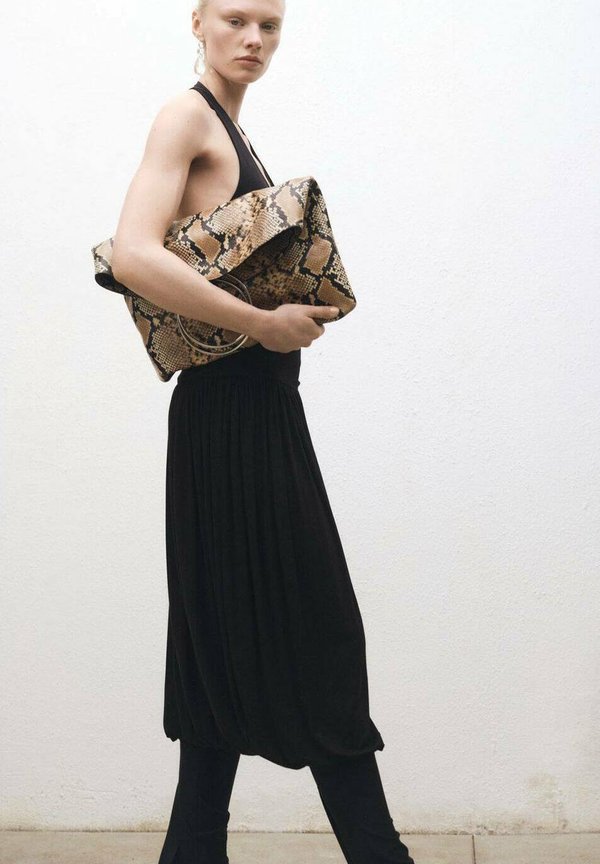 CASILDA - Puffball skirt - zwart2