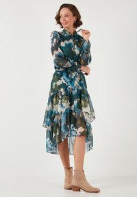 LELA REGULAR FIT - Vestido de cóctel - khaki blue