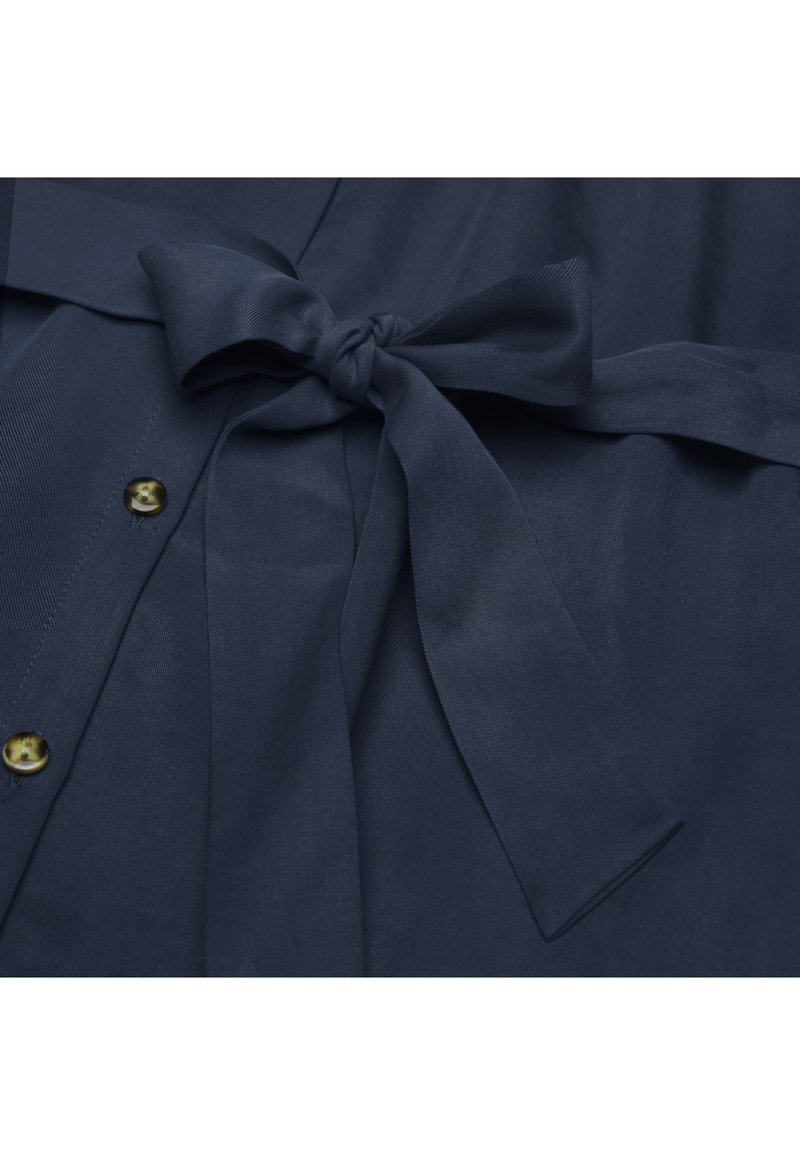 Damen Freizeitkleider | Marjolein Elisabeth Blusenkleid blauw/blau - RZ23050 Damen Freizeitkleider | Marjolein Elisabeth Blusenkleid blauw/blau - RZ23050