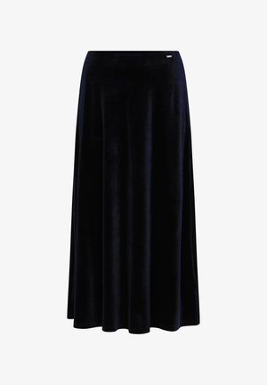 Námořnická modrá sametová maxi sukně s hladkou texturou, rozšířeným střihem a jemným stříbrným akcentem v oblasti pasu. Design drapérie připomíná splývající látku.