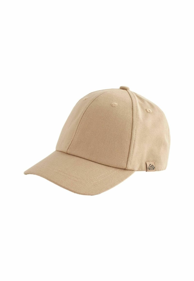 Beige bomullsbasker med rund krona, böjd skärm, sex ventilationshål och en logotypmärke på sidan.
