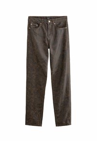 Pantalones de mezclilla marrón oscuro con un acabado texturizado, que presentan un sutil patrón abstracto, cinco bolsillos y costuras en contraste.