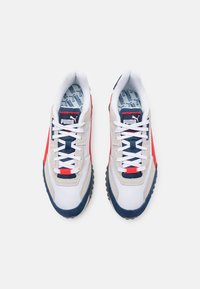 Puma Tenisky - white