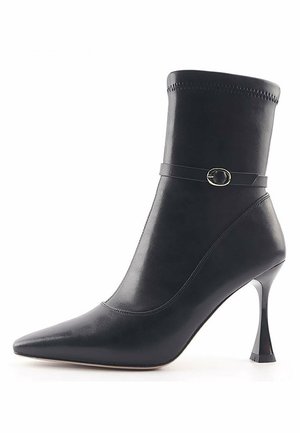 UDRA  - Cowboy/biker ankle boot - black