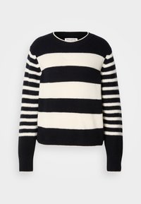 Sweater às riscas azul marinho e creme com gola redonda, apresentando um padrão horizontal grosso e riscas verticais finas nas mangas.