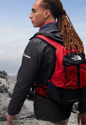 MOUNTAIN GUIDE HYPER ALPHA JACKET - Chaqueta Hard shell - grey/jet black