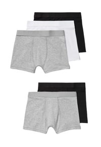 Sæt af fire menns boxer briefs: to grå, en hvid, en sort. Blødt stof, elastisk talje, enkelt design uden mønstre.
