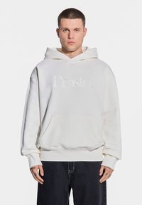 Biała bluza z kapturem z haftem "Prosto." w dopasowanym kolorze, z kieszenią z przodu i sznurkiem do regulacji kaptura. Miękka, teksturowana tkanina.