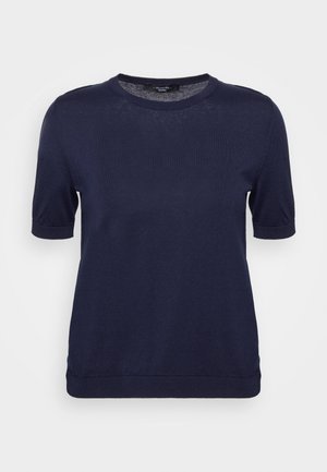 Marineblauer Strickpullover mit kurzen Ärmeln, Rundhalsausschnitt sowie gerippten Bündchen und Saum, auf weißem Hintergrund dargestellt.