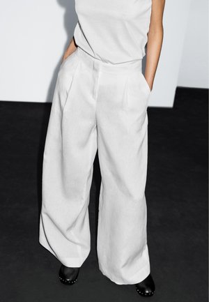 Massimo Dutti DARTED MID-WAIST - Broek - mottled beige