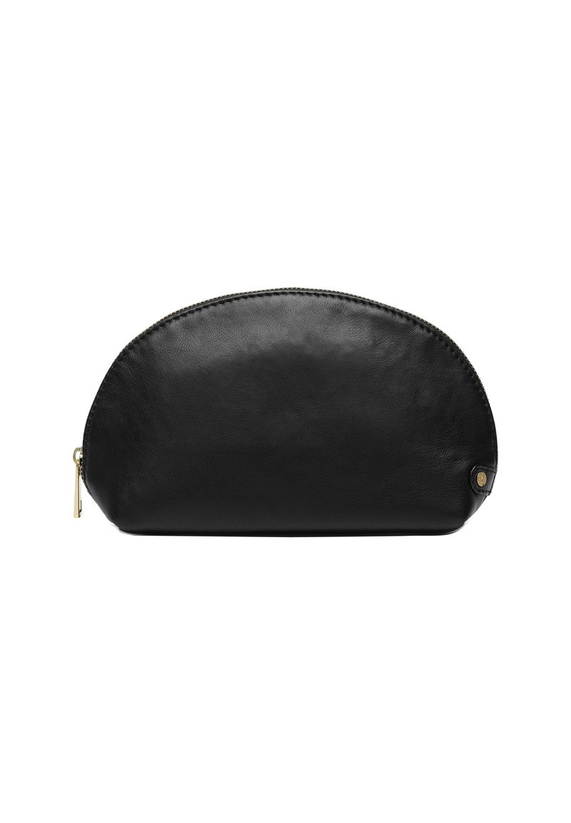 Bolsita de cuero negro con forma redonda, cremallera dorada y detalle metálico. Presenta una textura suave y un diseño minimalista.