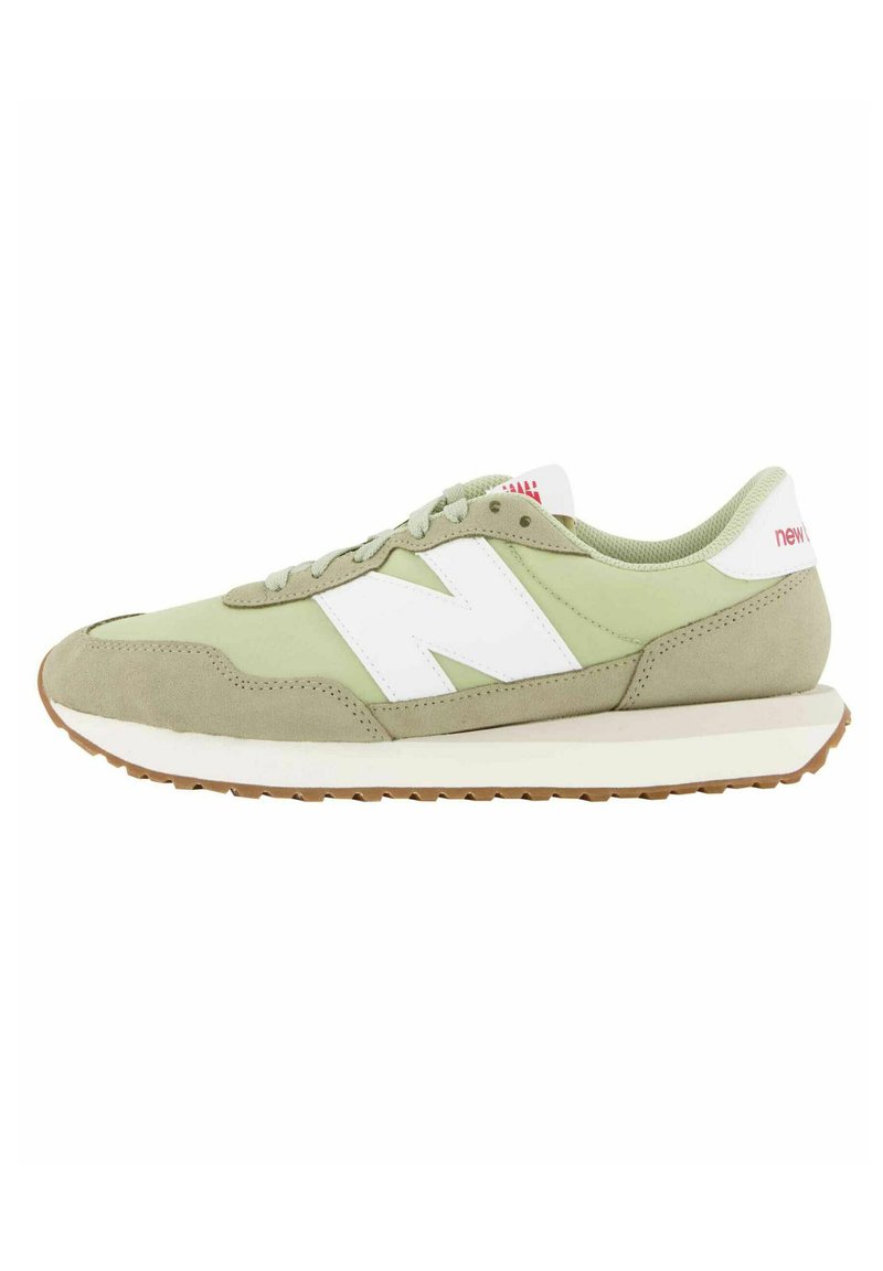 basket new balance verte