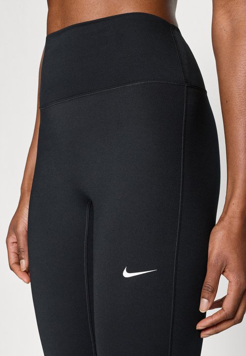 Nike ONE CAPRI - Leggings - black/white — foto 6
