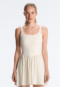 COMFORTLUX SHORT DRESS - Športové šaty - white