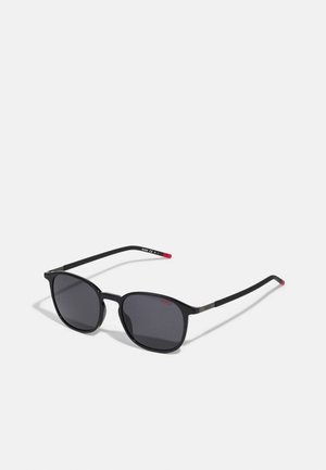 Saulesbrilles - black