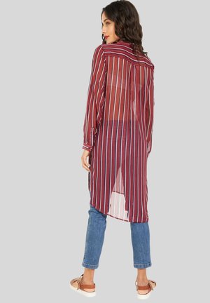 Blusa - granate