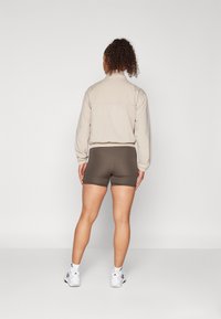 adidas Performance TECHFIT SHORT - Retuusid - shadow olive