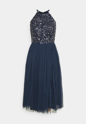 Navyblaues ärmelloses Kleid mit paillettenbesetztem, figurbetontem Oberteil und plissiertem Tüll-Midirock, mit Neckholder-Ausschnitt und Reißverschluss am Rücken.
