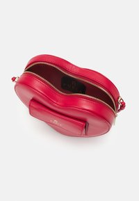 Furla CAMELIA HEART MINI CROSSBODY - Borsa a tracolla - rosso veneziano