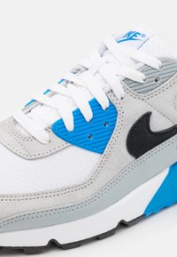 Nike Sportswear AIR MAX 90 - Sneakers - white/black/photo blue